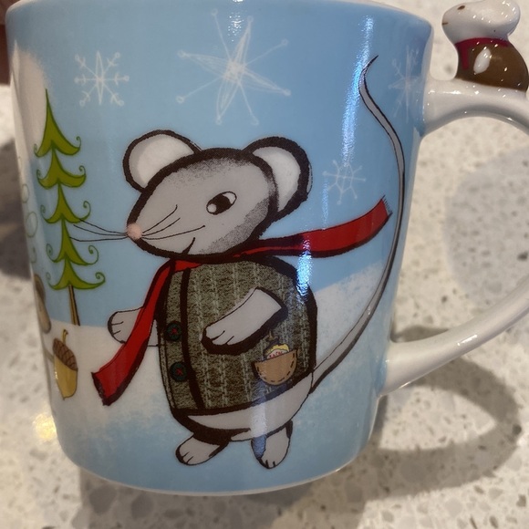 Set of 2 Starbucks Huxley Mouse Holiday Christmas New Bone China Mugs, 2010 - Picture 6 of 13
